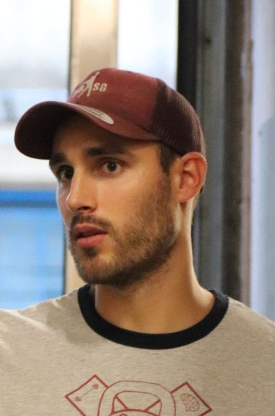 Portrait Adrien Garzend